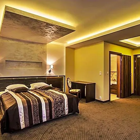 Hotel Tatarscy 3*